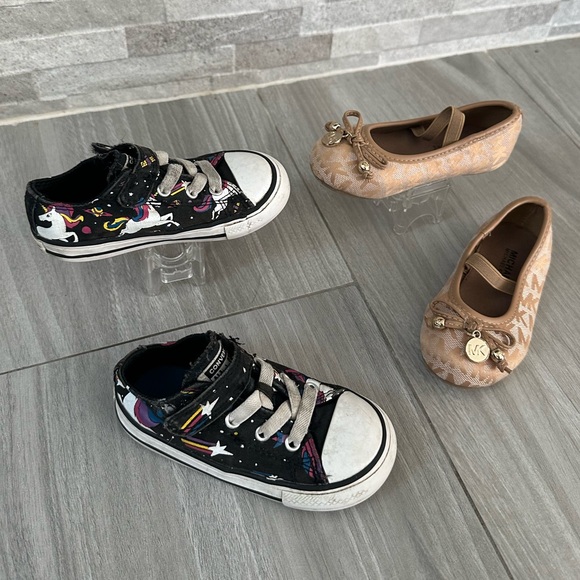 MK and Converse Toddler Shoe Bundle- Size 7- Flats and Sneakers- Unicorn Gold - Picture 4 of 8